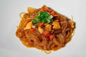 SPAGHETTI DI SOIA PICCANTE